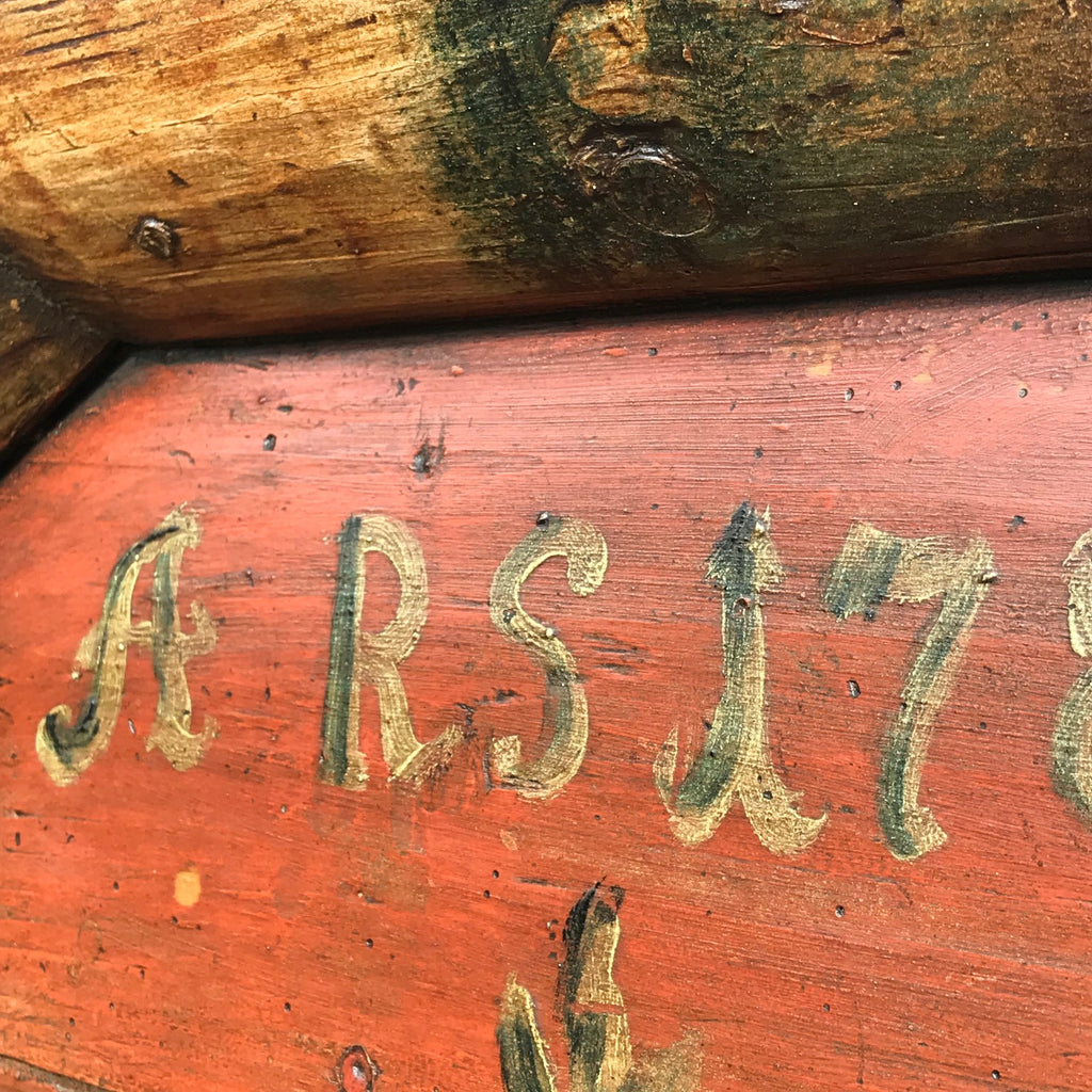 18th Century Painted Swedish Dresser - Detail View - 5