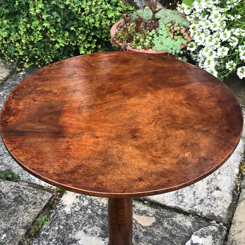 18th Century Tilt Top Walnut Tripod Table - Detail  View - 5